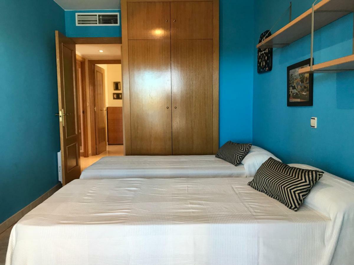 Apartamentos Llobregat Cambrils Eksteriør bilde