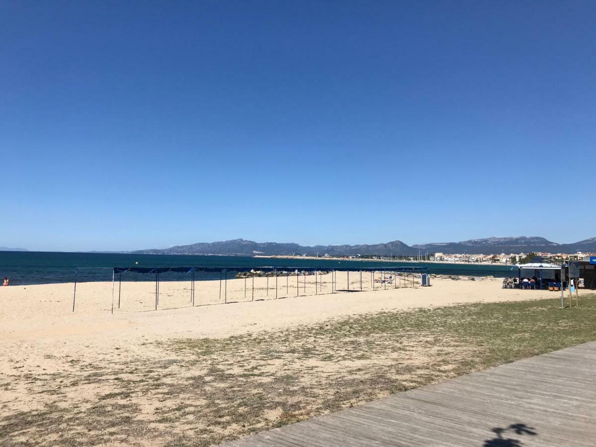 Apartamentos Llobregat Cambrils Eksteriør bilde